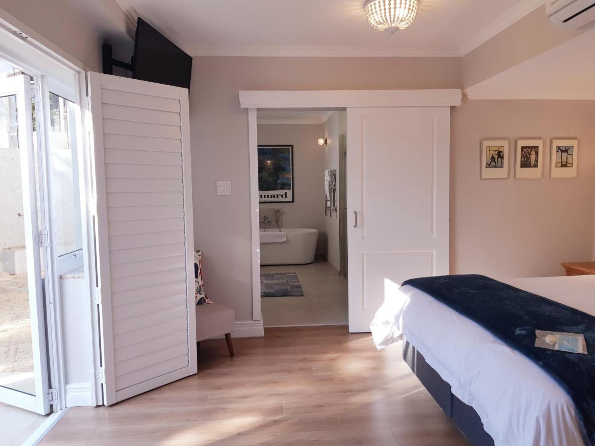 Amberhall Guesthouse Γιοχάνεσμπουργκ Εξωτερικό φωτογραφία