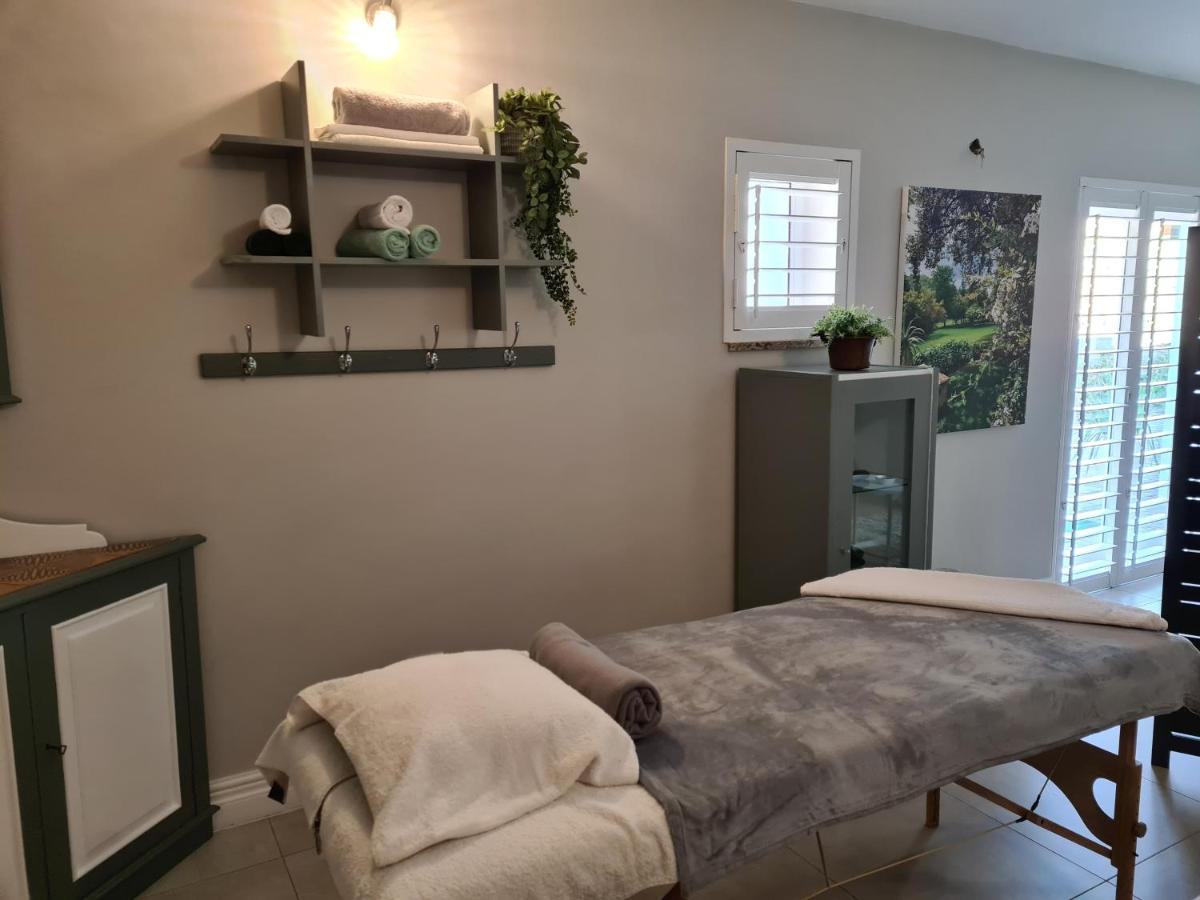 Amberhall Guesthouse Γιοχάνεσμπουργκ Εξωτερικό φωτογραφία